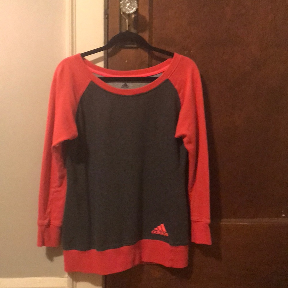 ADIDAS Slouchy Sweatshirt Size Small